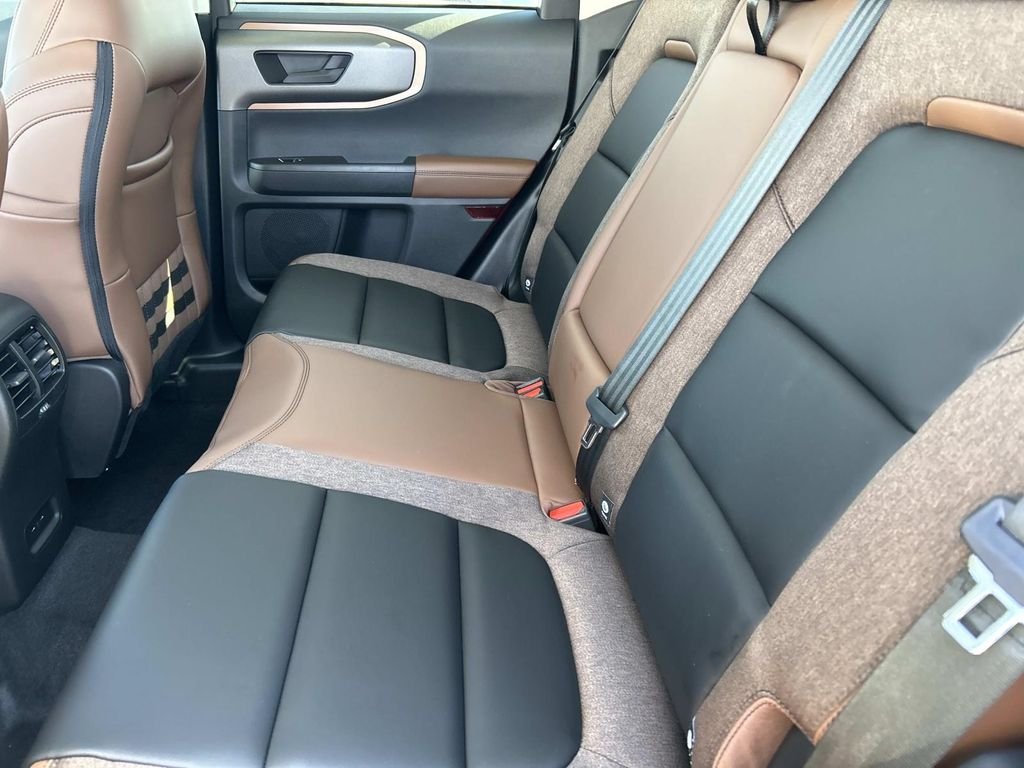 New 2026 Ruby Red Metallic Tinted Clearcoat Ford Outer Banks® image 15