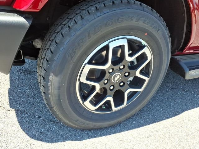 New 2026 Ruby Red Metallic Tinted Clearcoat Ford Outer Banks image 5