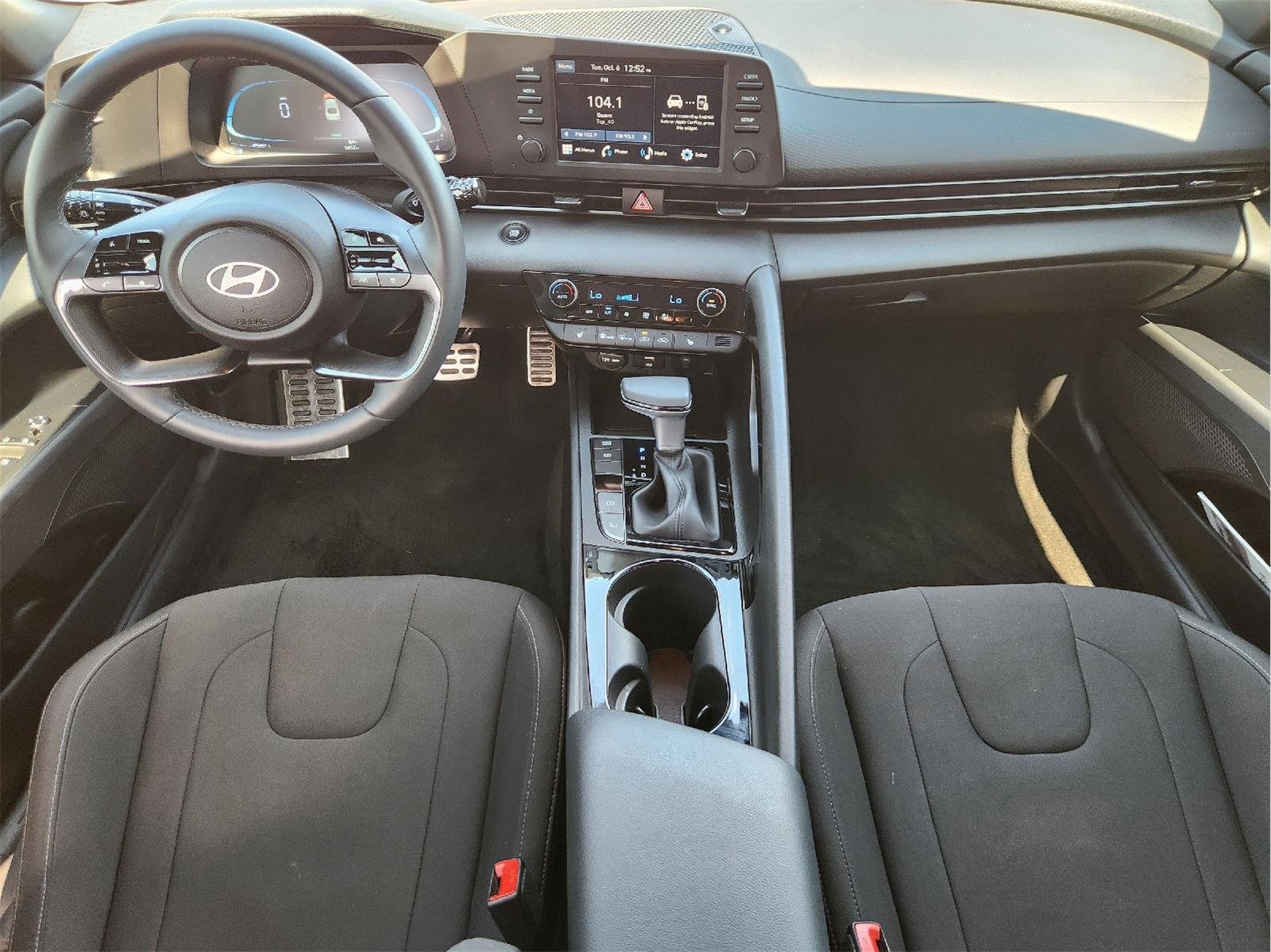 2026 Hyundai Elantra SEL - Photo 26