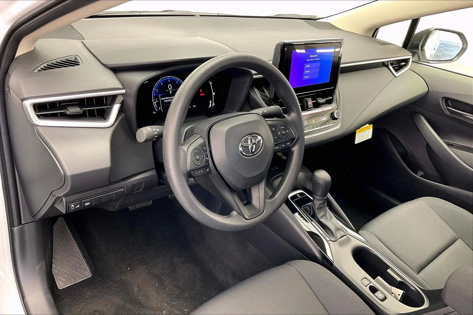 New 2027 Ice Cap Toyota LE image 4