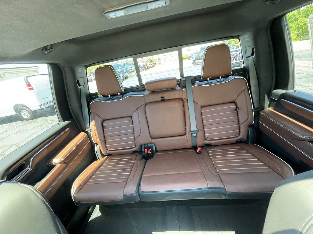 2025 GMC Sierra 2500HD Denali Ultimate - Photo 21