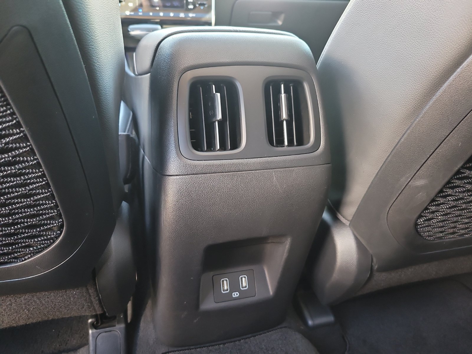 Used 2023 Gray Hyundai SEL image 11
