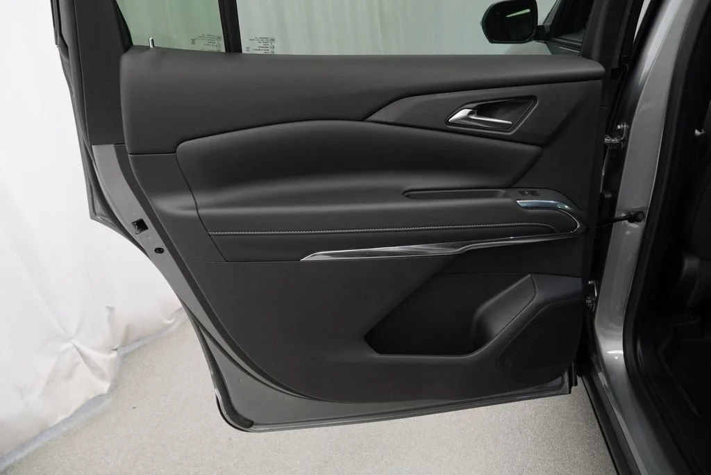 2026 Chevrolet Traverse LT - Photo 24