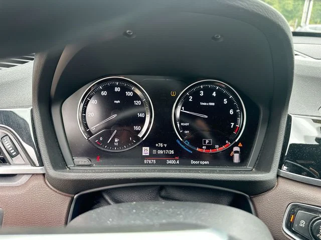 Used 2018 Black BMW sDrive28i image 13