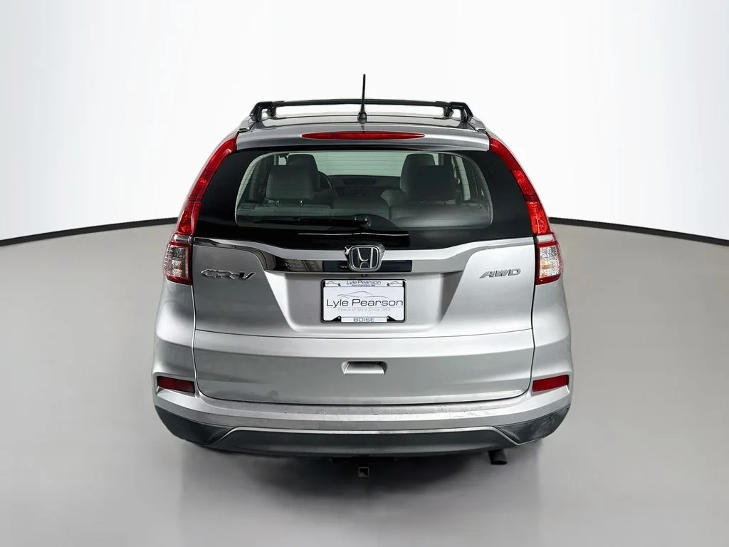 Used 2015 Alabaster Silver Metallic Honda LX image 10