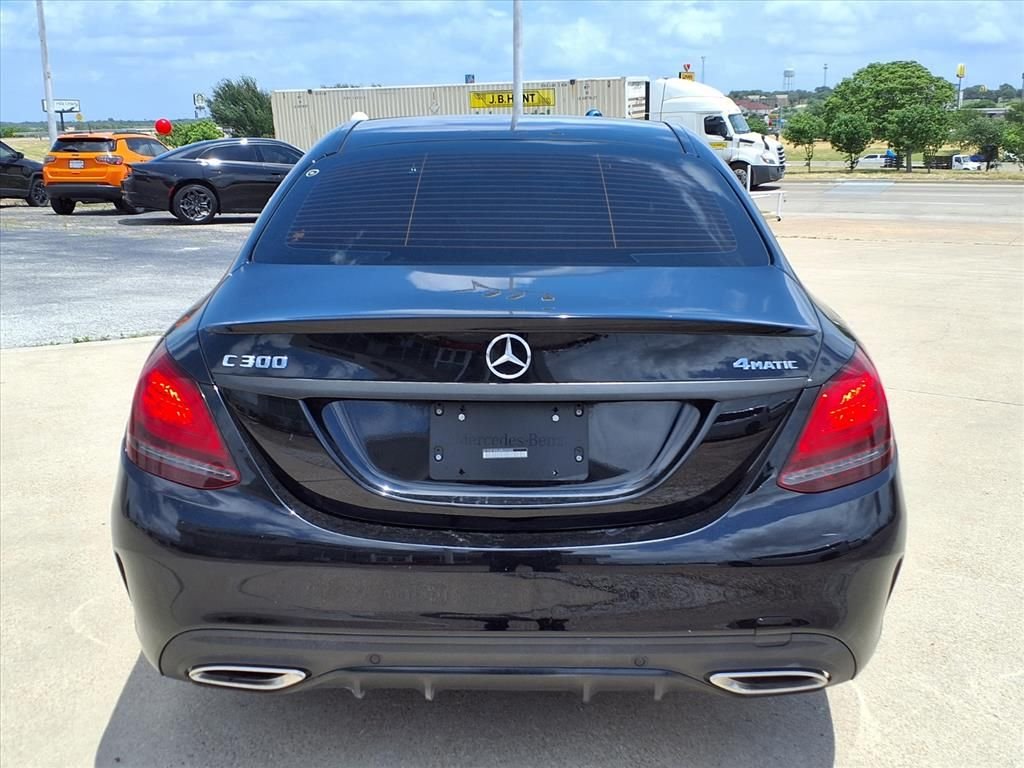 Used 2021  Mercedes-Benz C 300 image 6