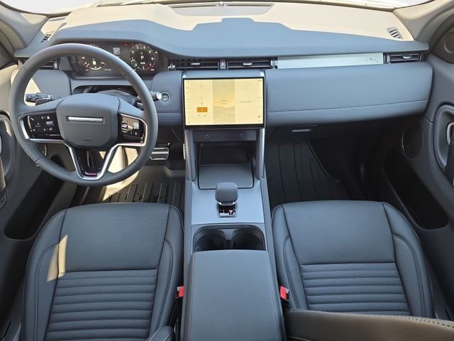 New 2026 Fuji White LAND ROVER  image 9