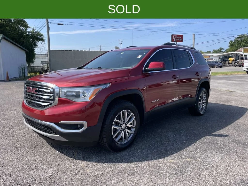 Used 2019 RED QUARTZ TINTCOAT GMC SLE image 8