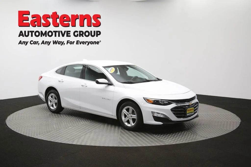 Used 2024 White Chevrolet LT image 48
