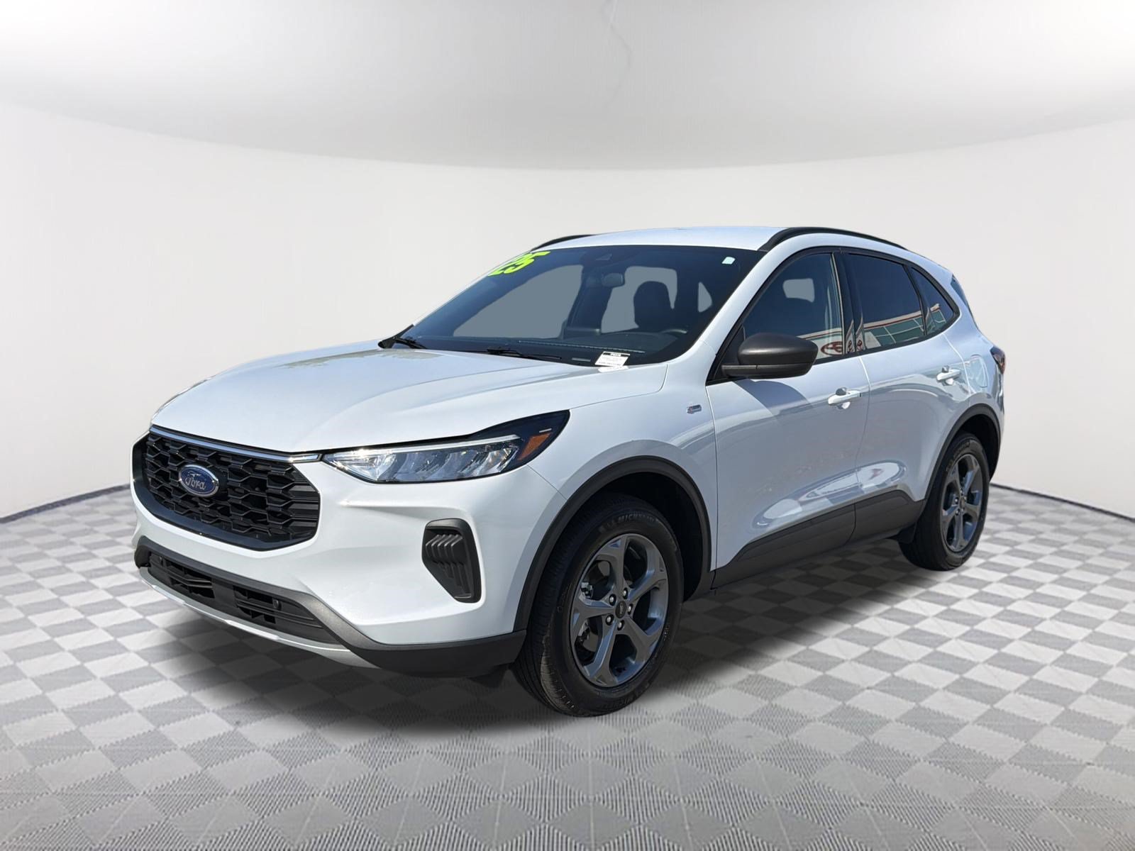 Used 2025 Silver Metallic Ford ST-Line image 3