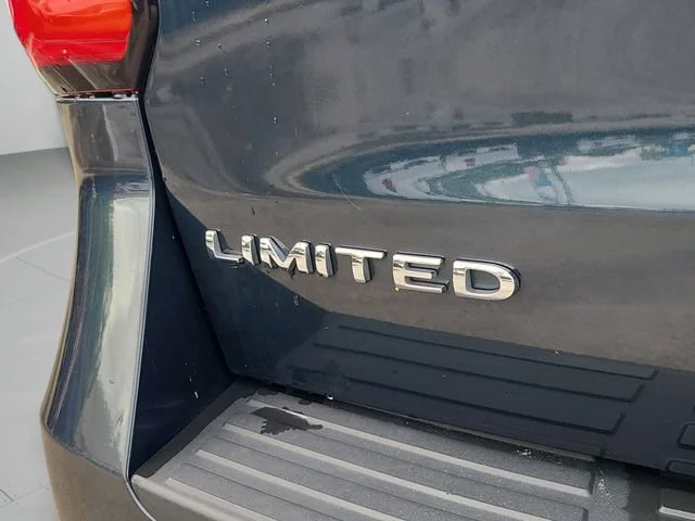 Used 2024 Blue Ford Limited image 34
