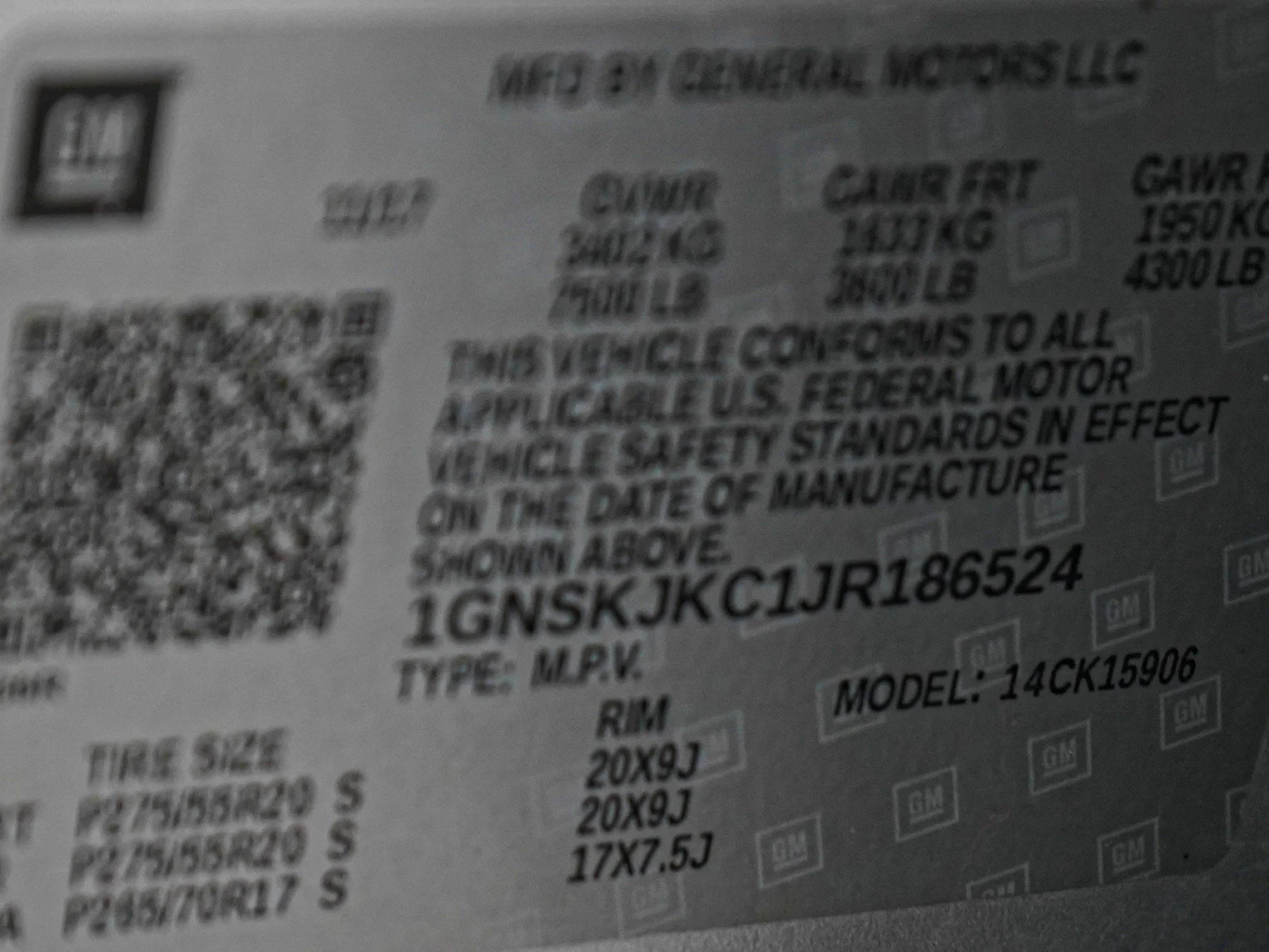 Used 2018 Silver Ice Metallic Chevrolet Premier image 30