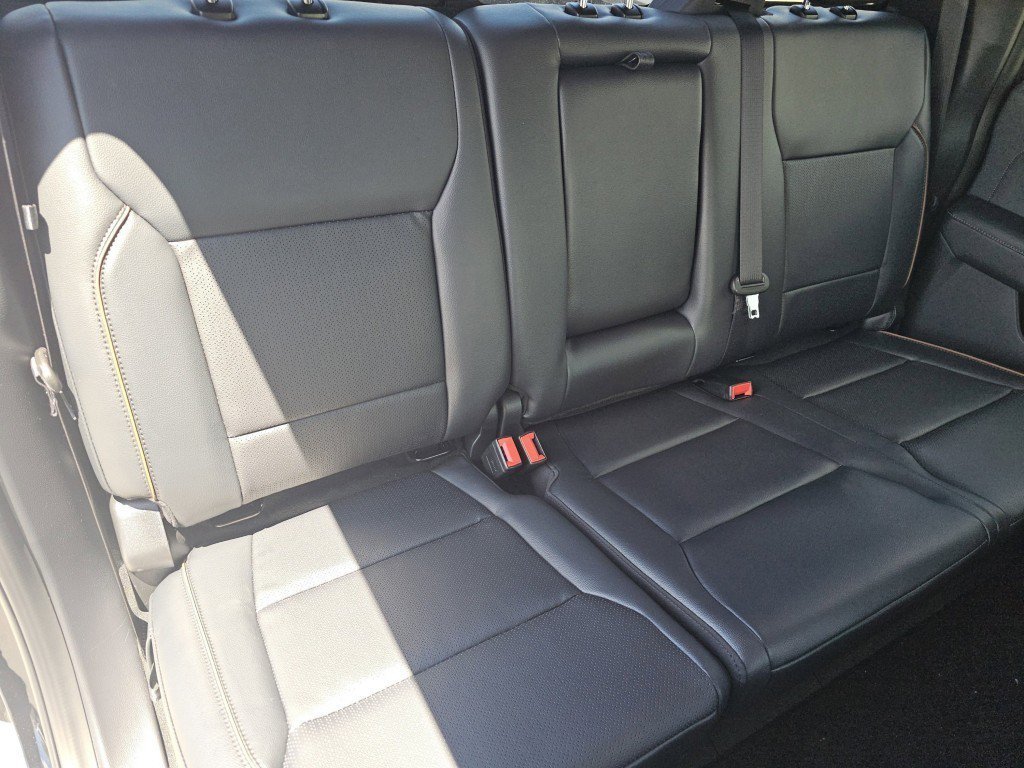 New 2026 Agate Black Metallic Ford LARIAT image 29