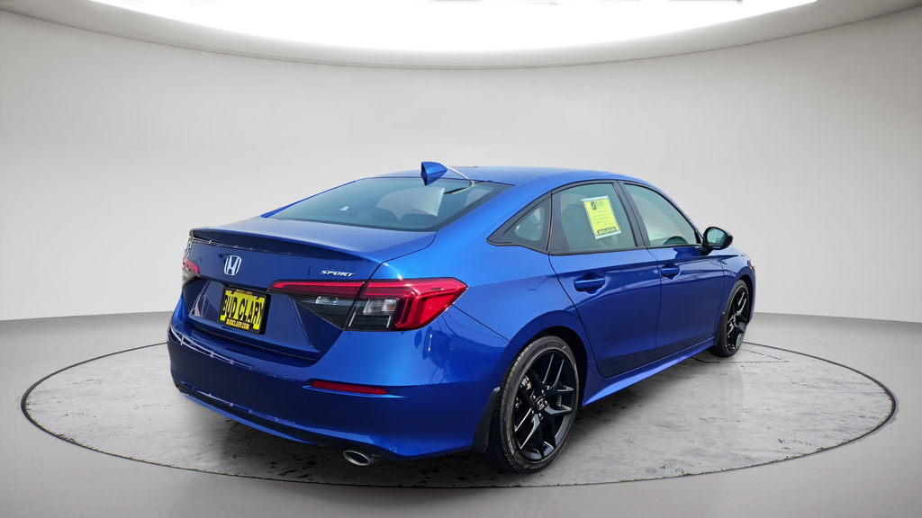 Used 2024  Honda Sport image 5