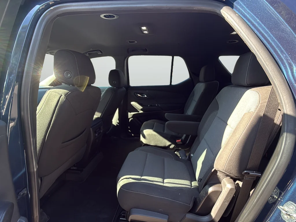 Used 2022 Blue Chevrolet LT image 27
