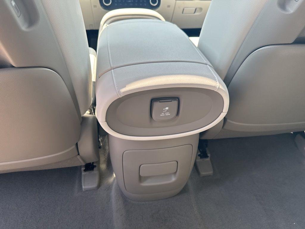 New 2026 Black Hyundai Limited image 34