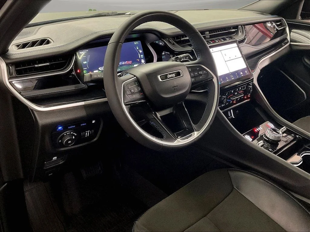 Used 2023 Black Jeep Trailhawk 4xe image 17