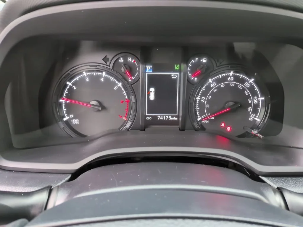 Used 2022 Blue Toyota SR5 Premium image 18