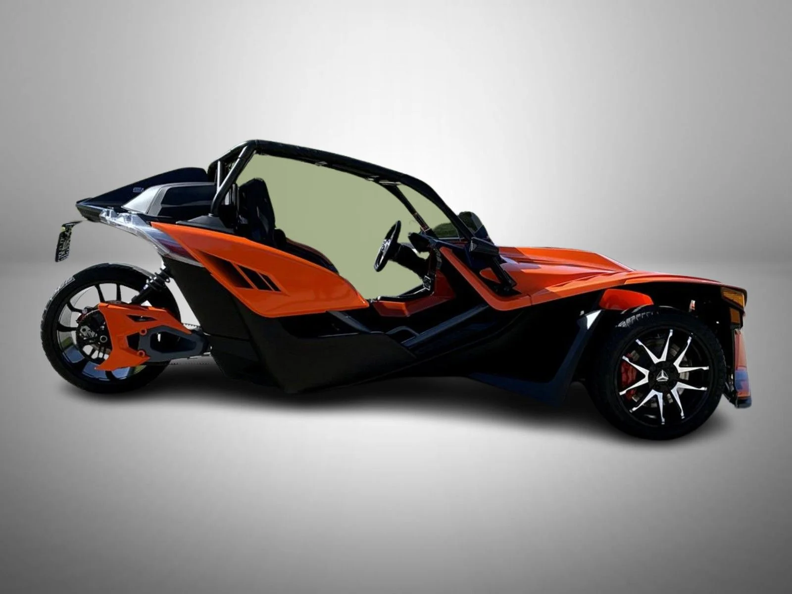Used 2023 Orange Polaris R image 4