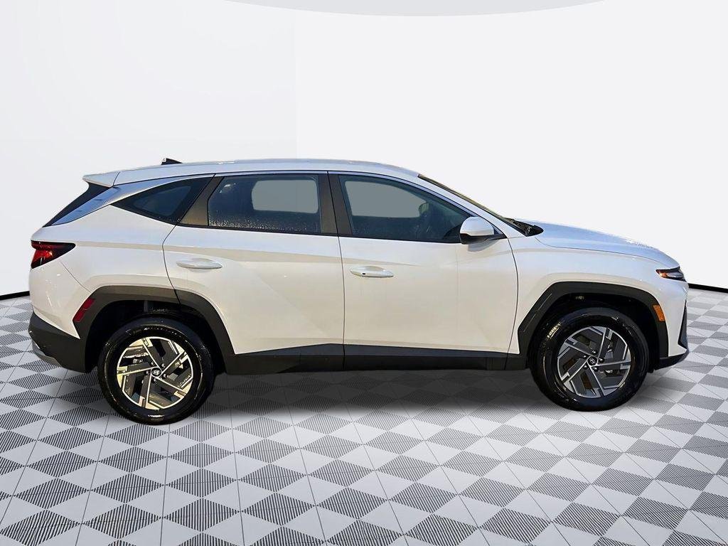New 2026 White Hyundai Blue image 2