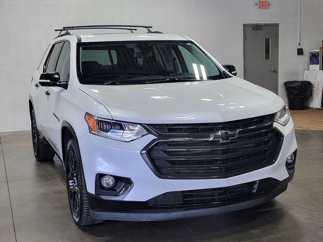 Used 2019 IRIDESCENT PEARL TRICOAT Chevrolet Premier image 4