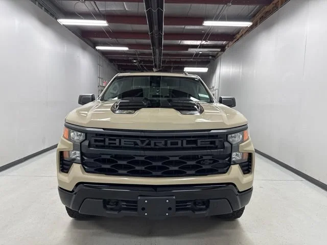 Used 2023 Sand Dune Metallic Chevrolet Custom Trail Boss image 2