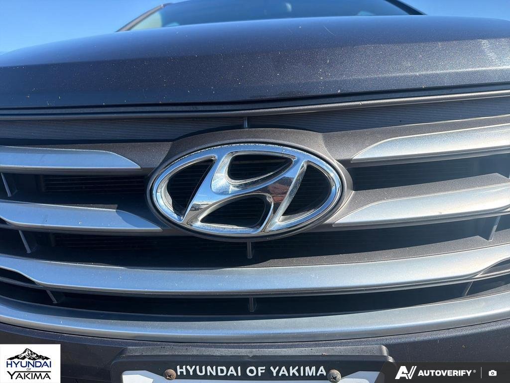 Used 2018 Platinum Graphite Hyundai 2.4L image 9
