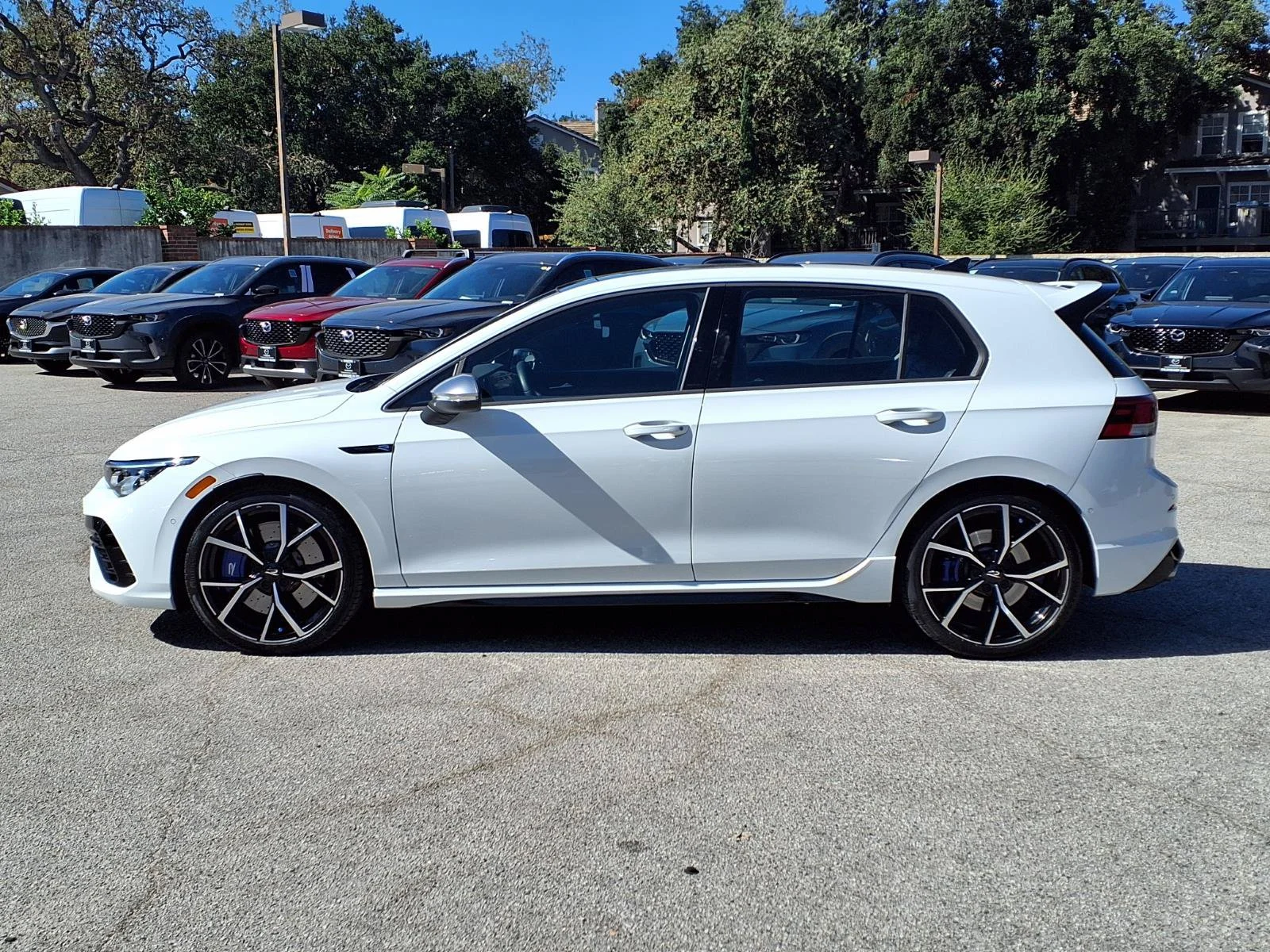 Certified Used 2024 White Volkswagen 2.0T image 4