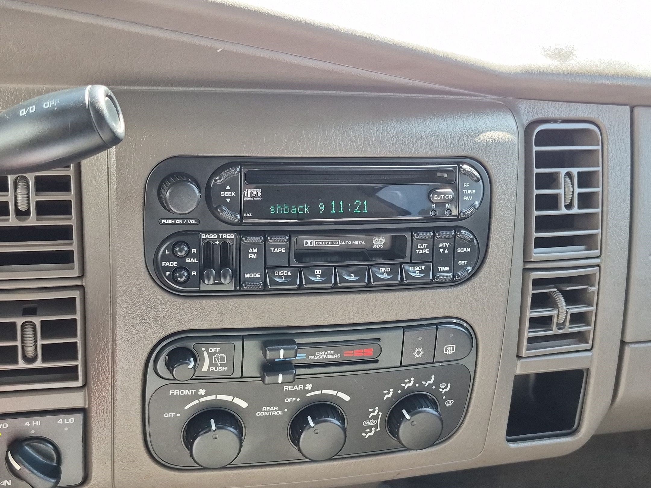 Used 2002 Bright White Clearcoat Dodge SLT image 20