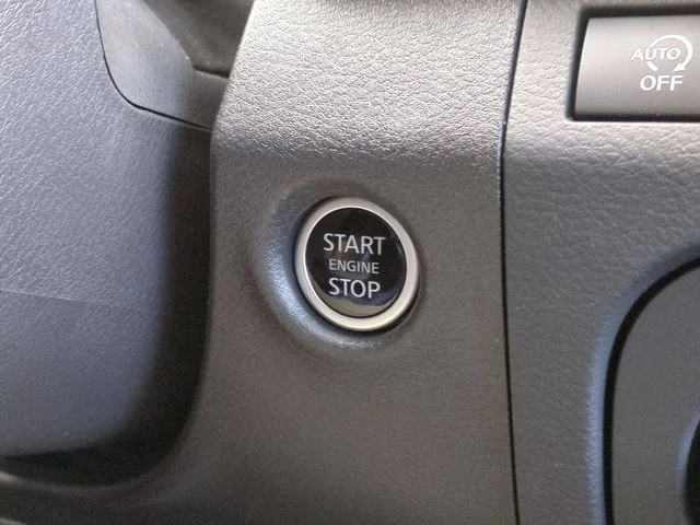 Used 2025 Gray Nissan PRO-4X image 25