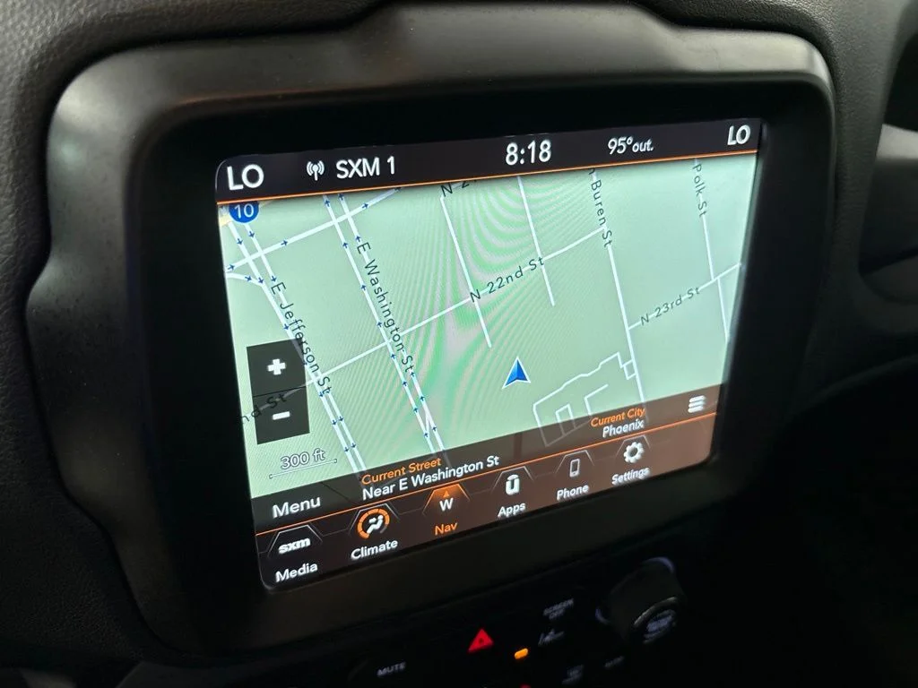 Used 2023 Blue Jeep Latitude image 31