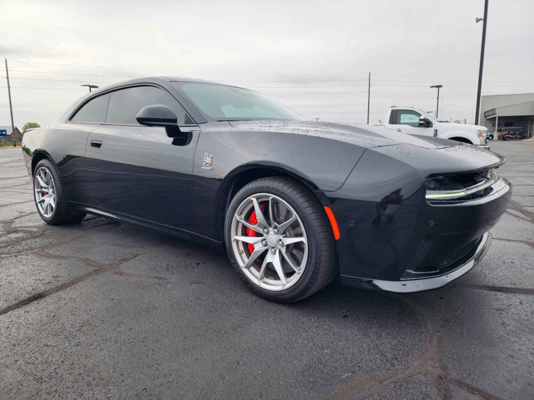Used 2024 Diamond Black Crystal Pearlcoat Dodge Scat Pack image 3