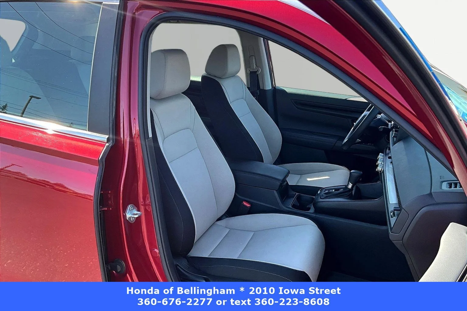 Used 2023 Radiant Red Metallic Honda LX image 24