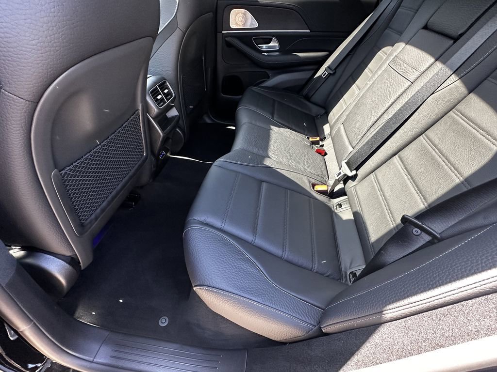 New 2026 Obsidian Black Metallic Mercedes-Benz GLE 450 image 24