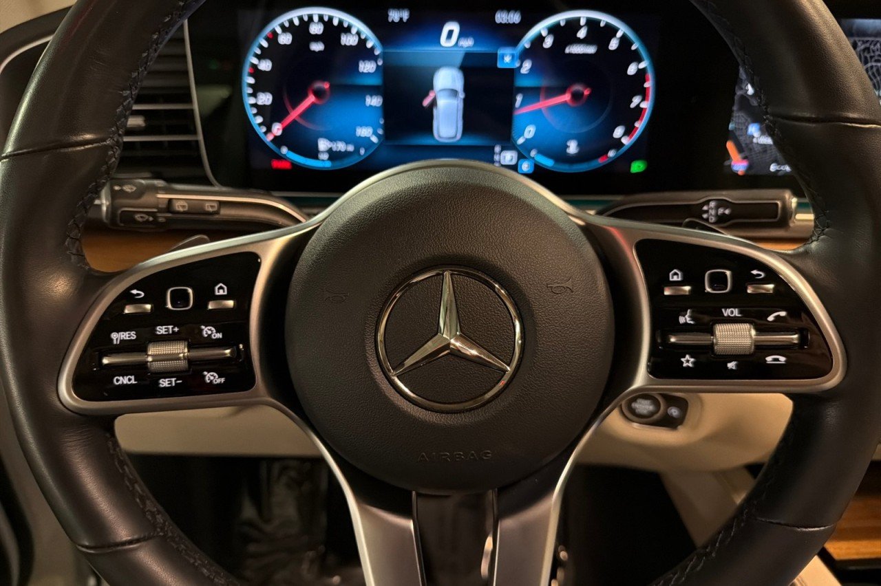 Used 2022 Polar White Mercedes-Benz GLE 350 image 23