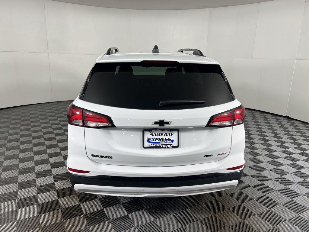 Used 2024 Summit White Chevrolet RS image 8