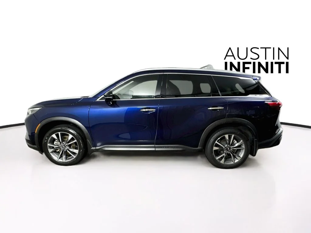 Certified Used 2024 Blue INFINITI LUXE image 6