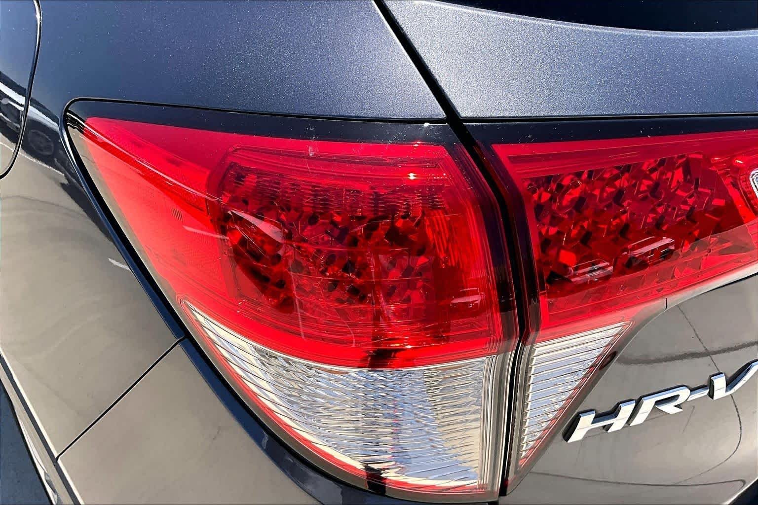 Used 2019 Modern Steel Metallic Honda EX image 28