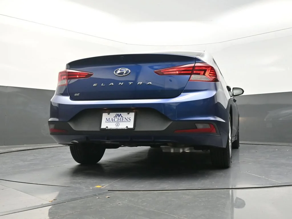 Used 2020 Blue Hyundai SE image 28