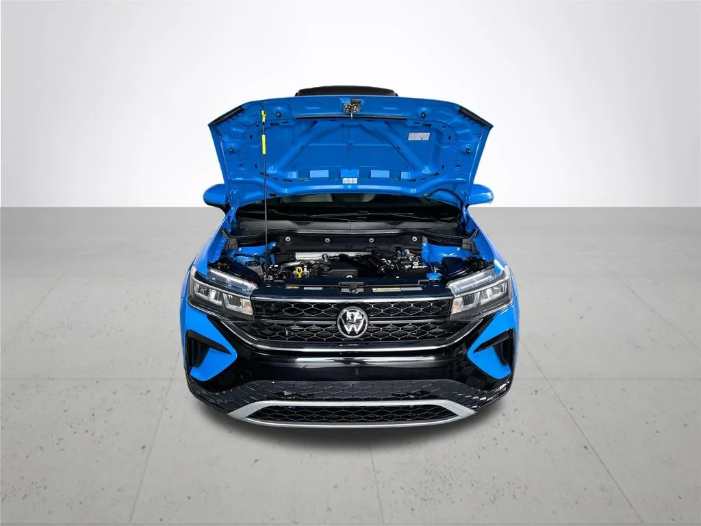 Used 2022 Blue Volkswagen 1.5T SE image 21