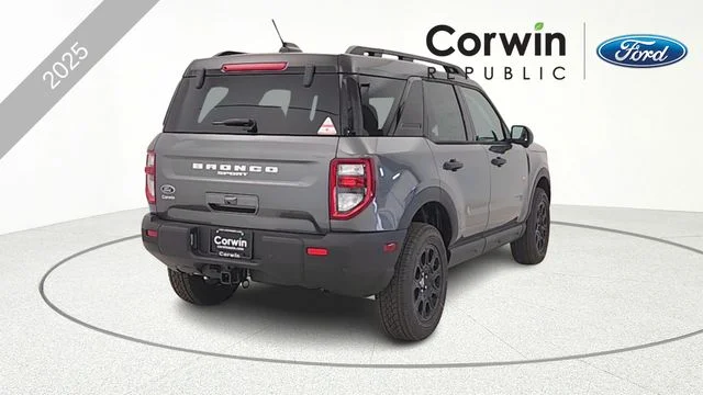 New 2025 Carbonized Gray Metallic Ford Badlands® image 7