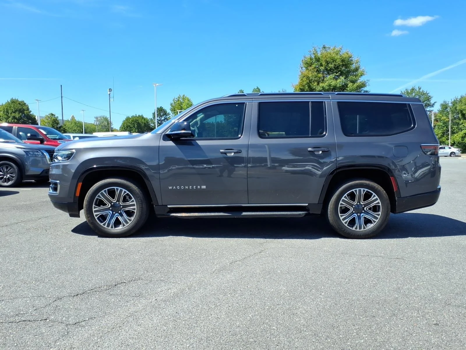 Used 2023 Baltic Gray Metallic Clearcoat Jeep Series II image 3