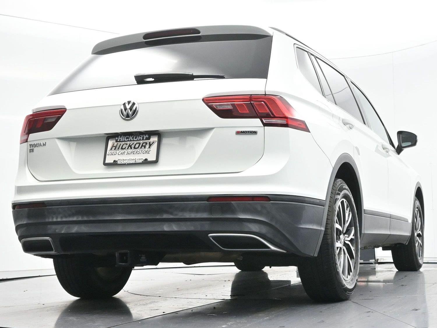 Used 2019 Pure White Volkswagen SEL image 49