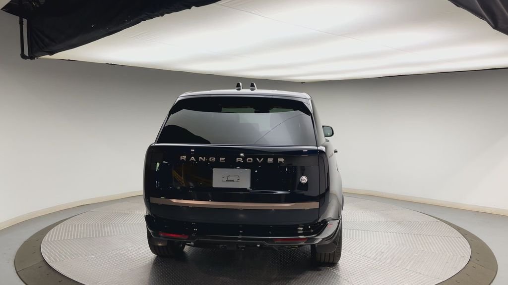 New 2026  Land Rover SV image 3