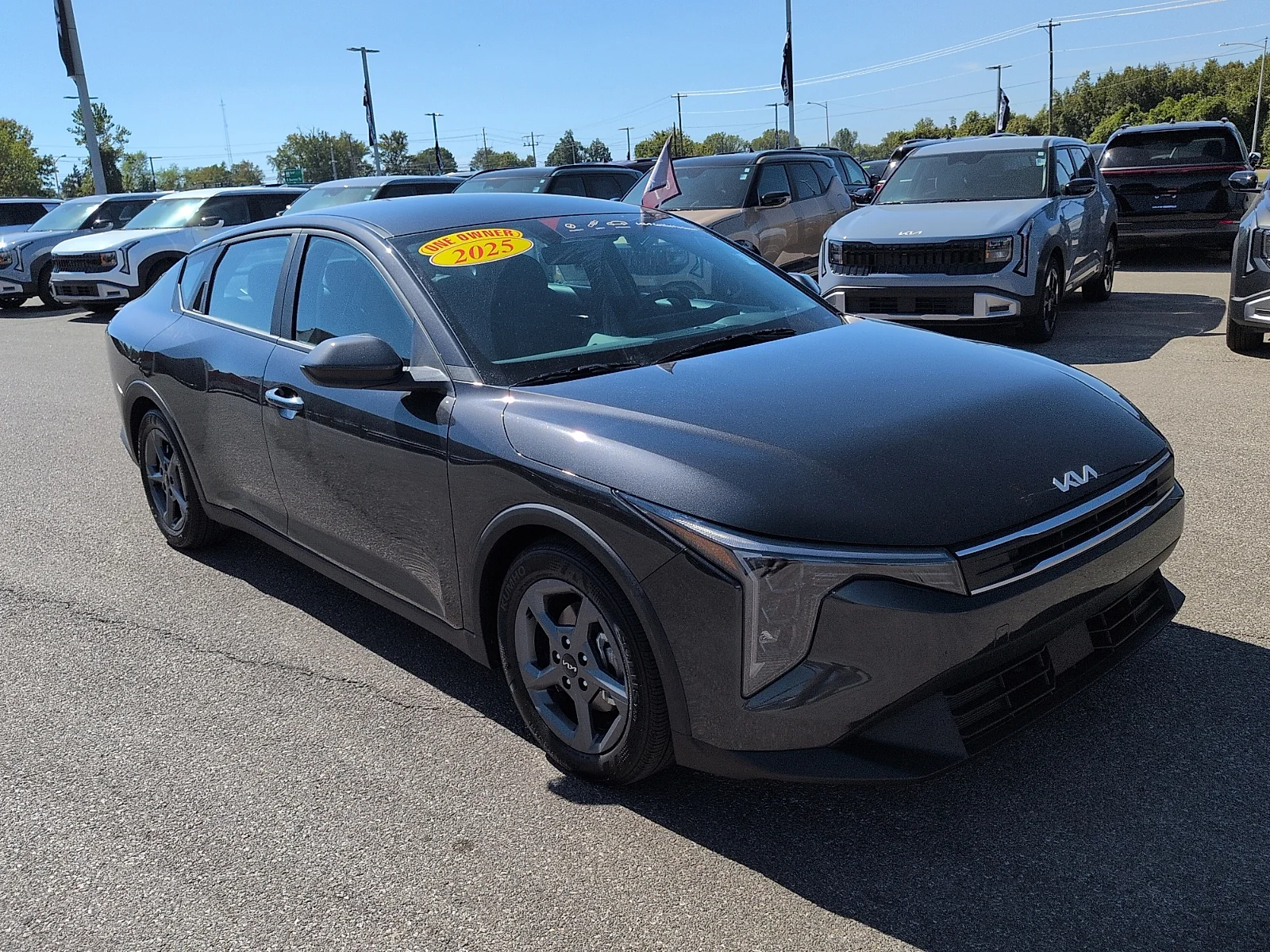 2025 Kia K4 LXS