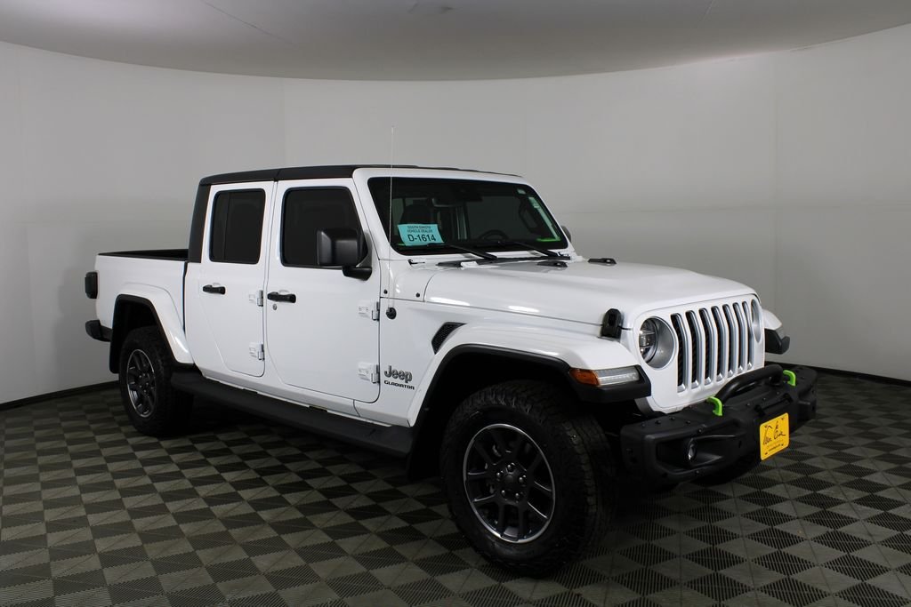 2020 Jeep Gladiator Overland's photo