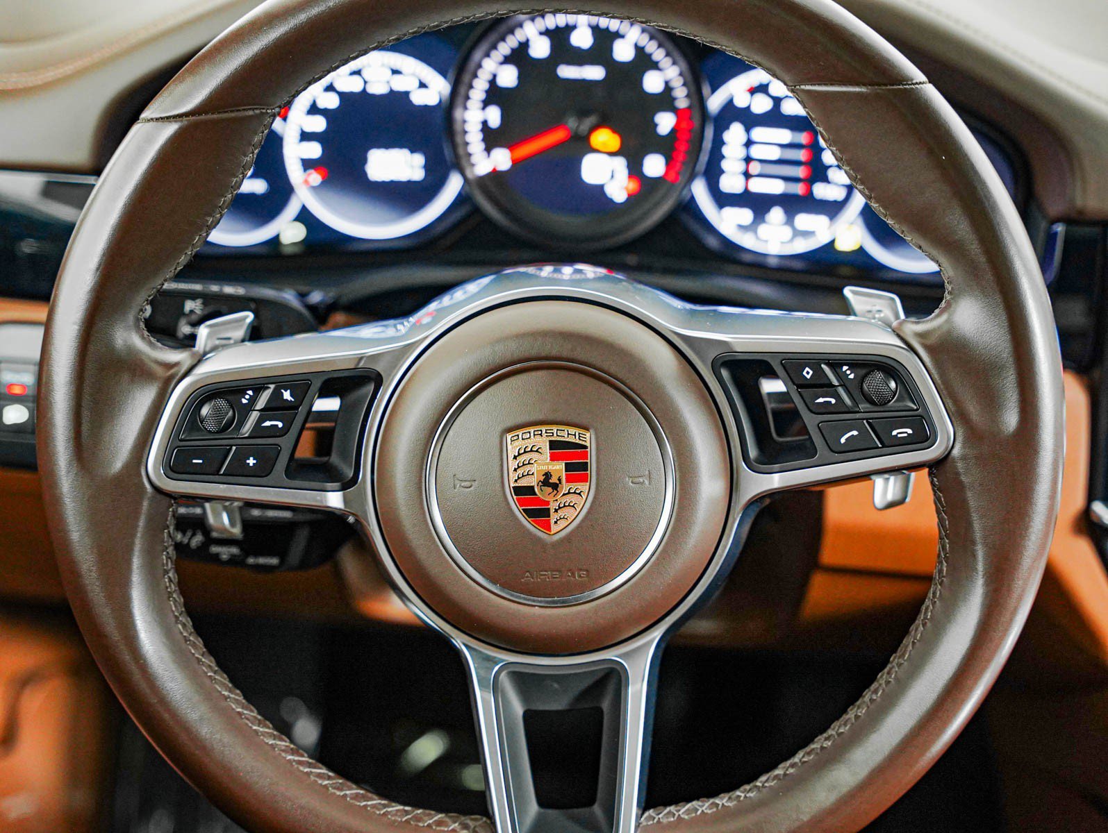 Certified Used 2023 CHALK Porsche  image 17
