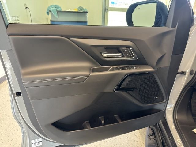 2026 Chevrolet Silverado EV LT - Photo 45