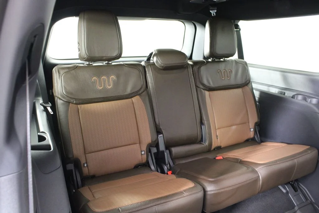 New 2026 Gray Ford King Ranch image 16