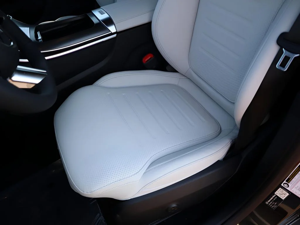 2026 Mercedes-Benz GLC Base - Photo 31